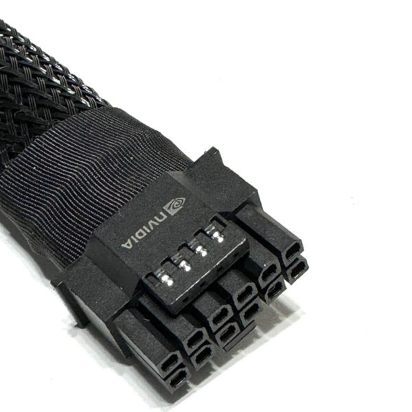 Cablu nVIDIA® Premium 12+4pin PCIe Gen 5 12VHPWR 600W la 2×8 pin, negru